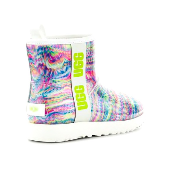 UGG Rainbow Classic Clear Mini Boot Sz 9 - Picture 2 of 14